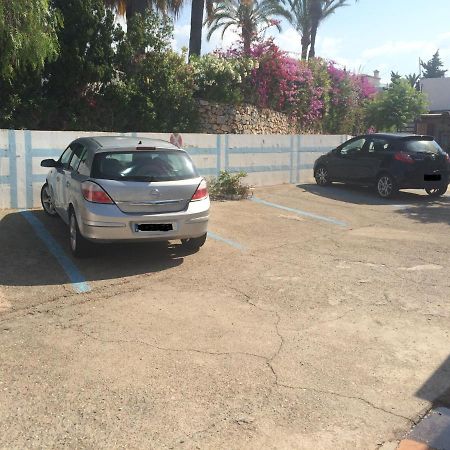 Casa-B- Pequeno Conjunto Adosados Apartment La Caleta-Guardia Luaran gambar