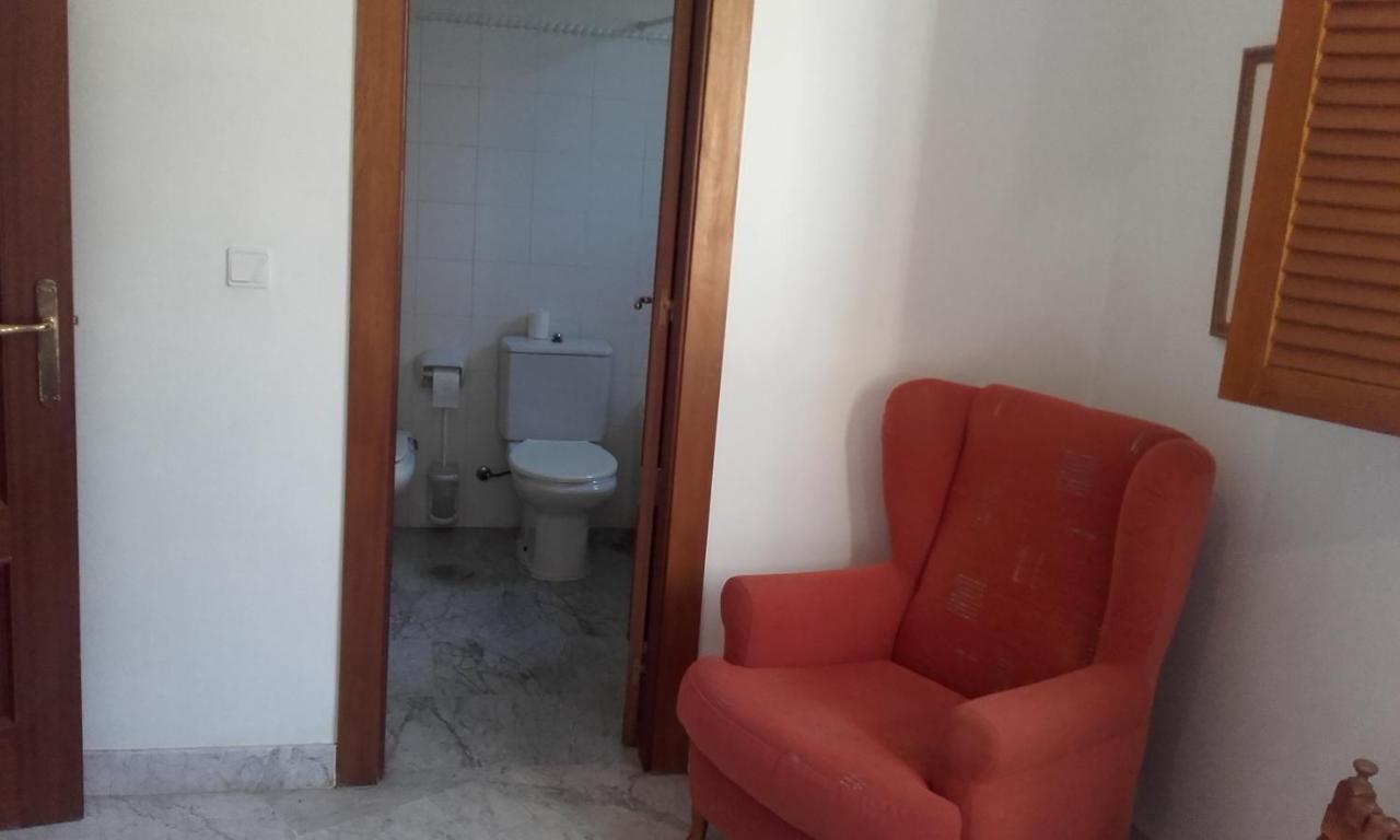 Casa-B- Pequeno Conjunto Adosados Apartment La Caleta-Guardia Luaran gambar