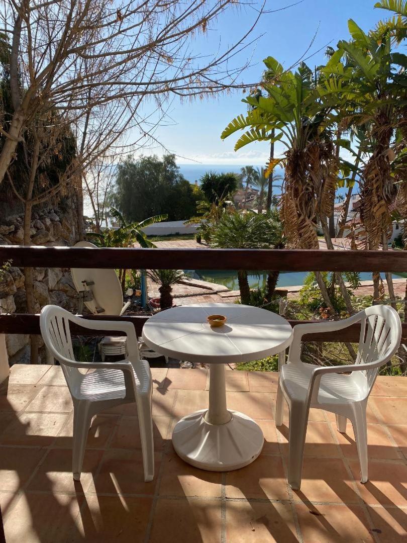 Casa-B- Pequeno Conjunto Adosados Apartment La Caleta-Guardia Luaran gambar